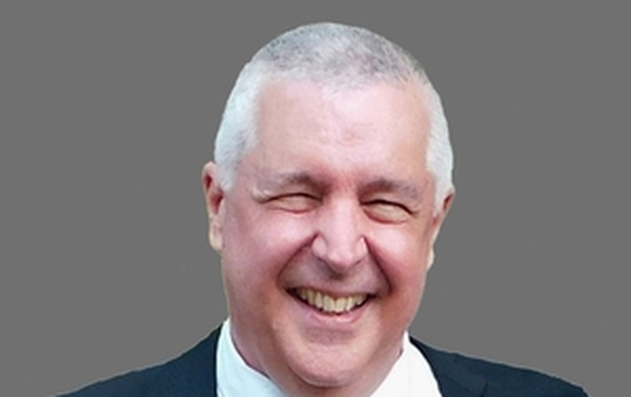 FIVE New Tools in The Aesthetic Dentistry Toolbox: How, Where and When to Use Them!