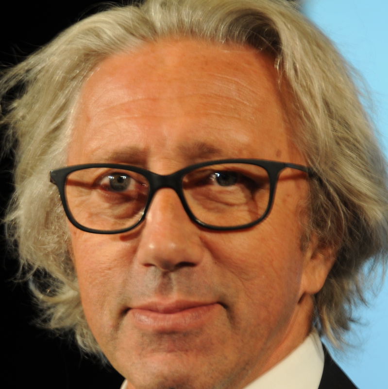 Dr. Mauro Fradeani