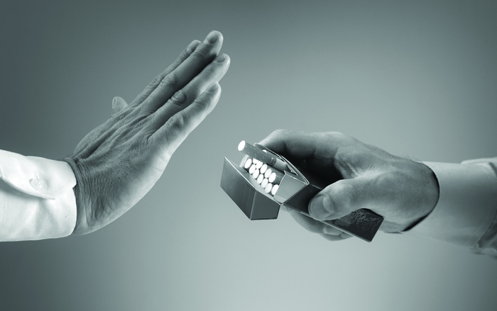 Engaging in the Smoking Communication & Helping (Director of Health & Wellbeing Consultant) Smokers Quit.